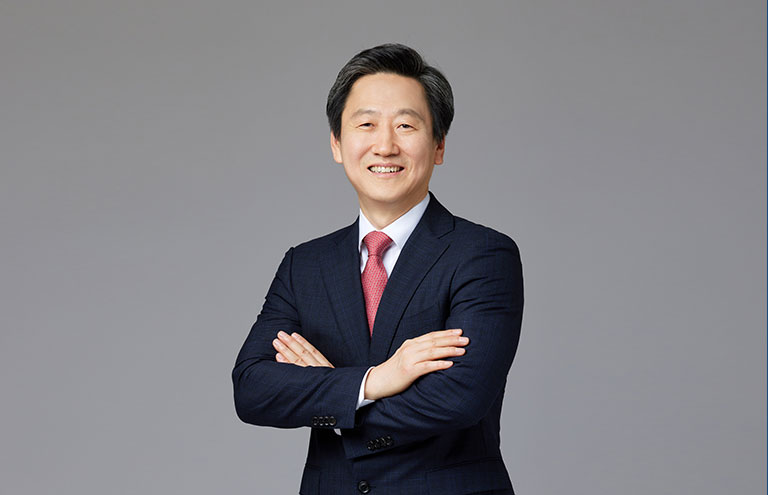 Dr. Jeong Seung Ryul